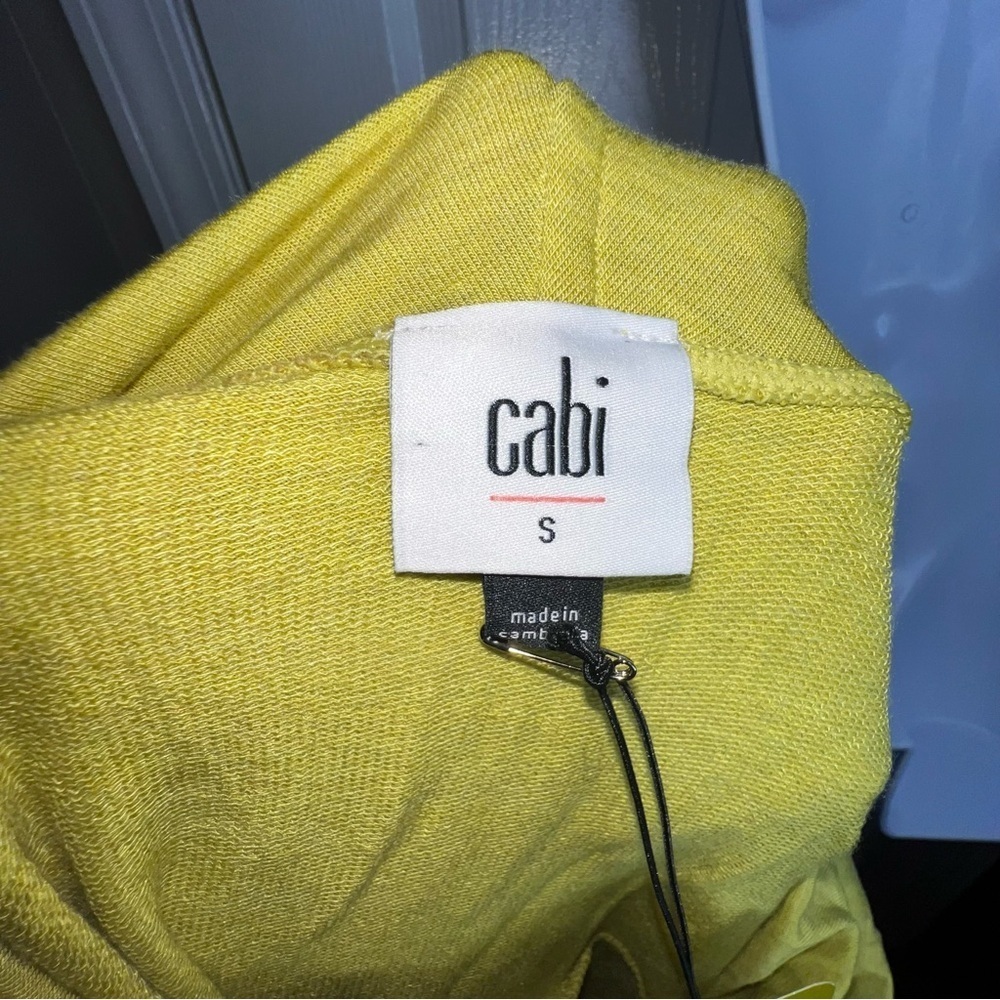 NWT Cabi Women’s Small # 4193 Ease Turtleneck Bright Moss Sweater Top S $95 - Picture 9 of 14